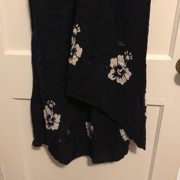 Authentic Hawaiian navy floral dress - Picture 3 of 8